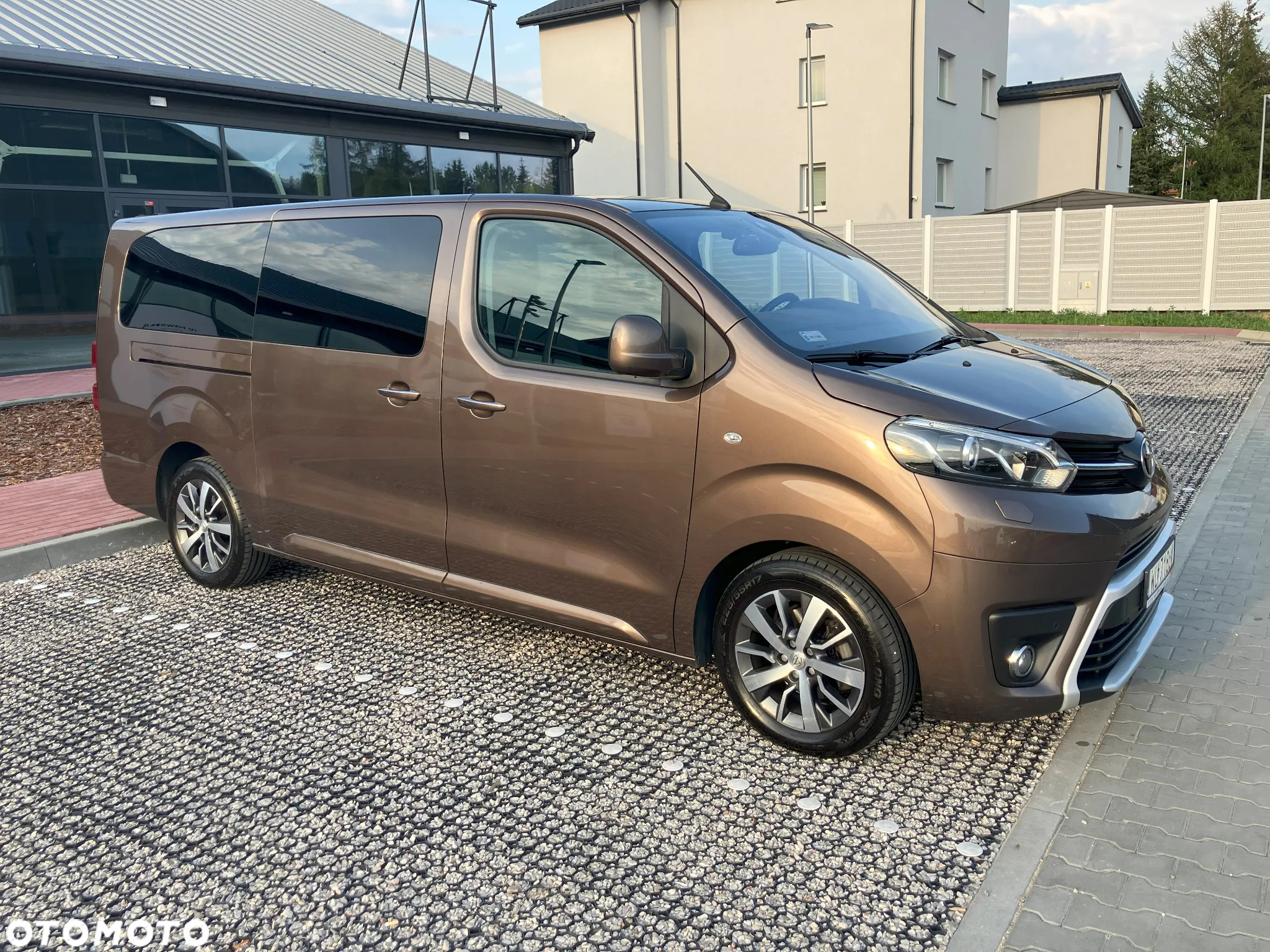 Toyota Proace Verso 2.0 D4-D Long Family - 2