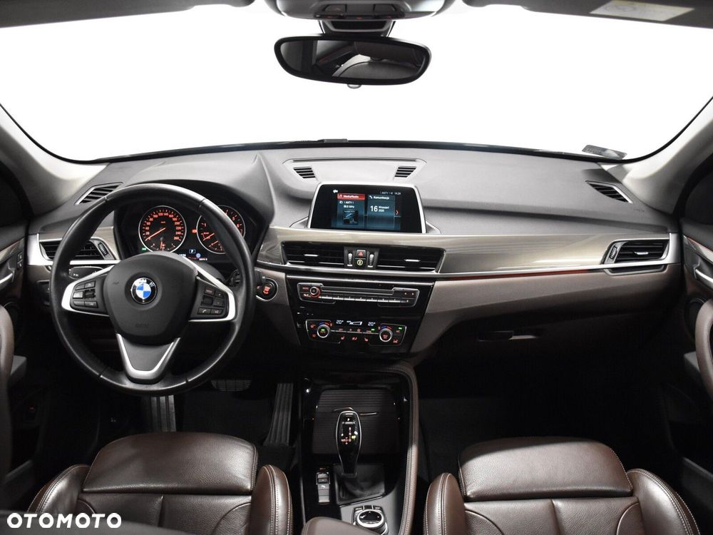 BMW X1 sDrive18i GPF xLine - 16
