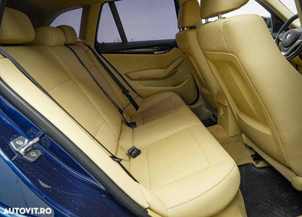 BMW X1 - 17