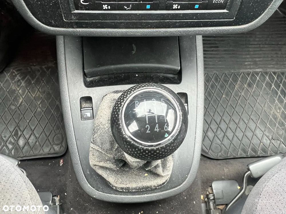 Volkswagen Sharan 2.0 Basis - 24