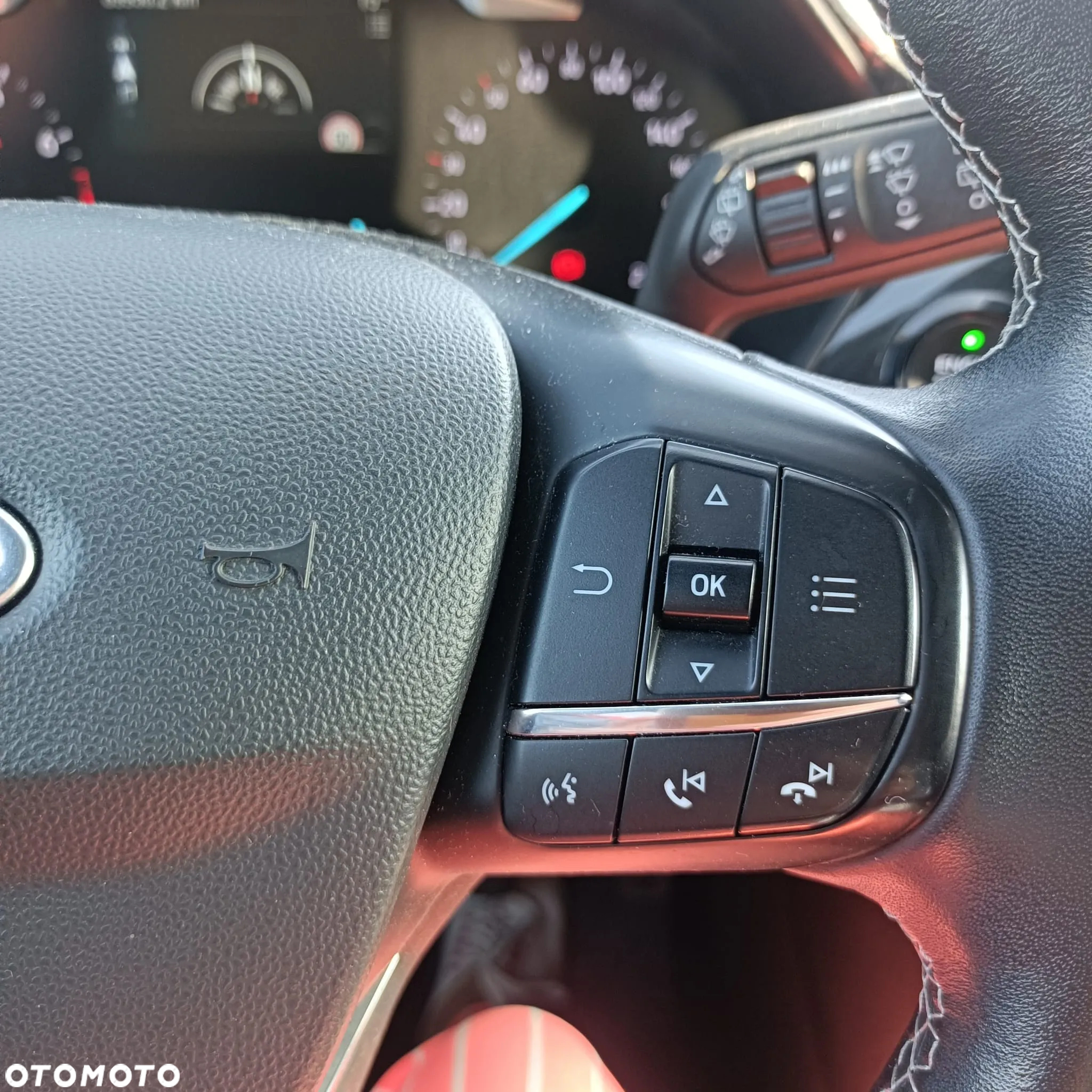 Ford Fiesta 1.0 EcoBoost S&S ACTIVE - 8