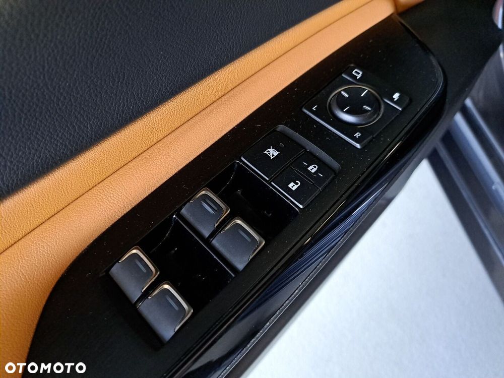 Lexus ES 300h Business Edition - 36