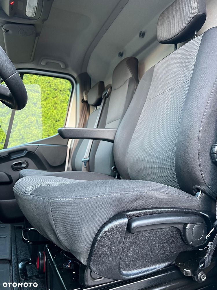 Renault Master - 22