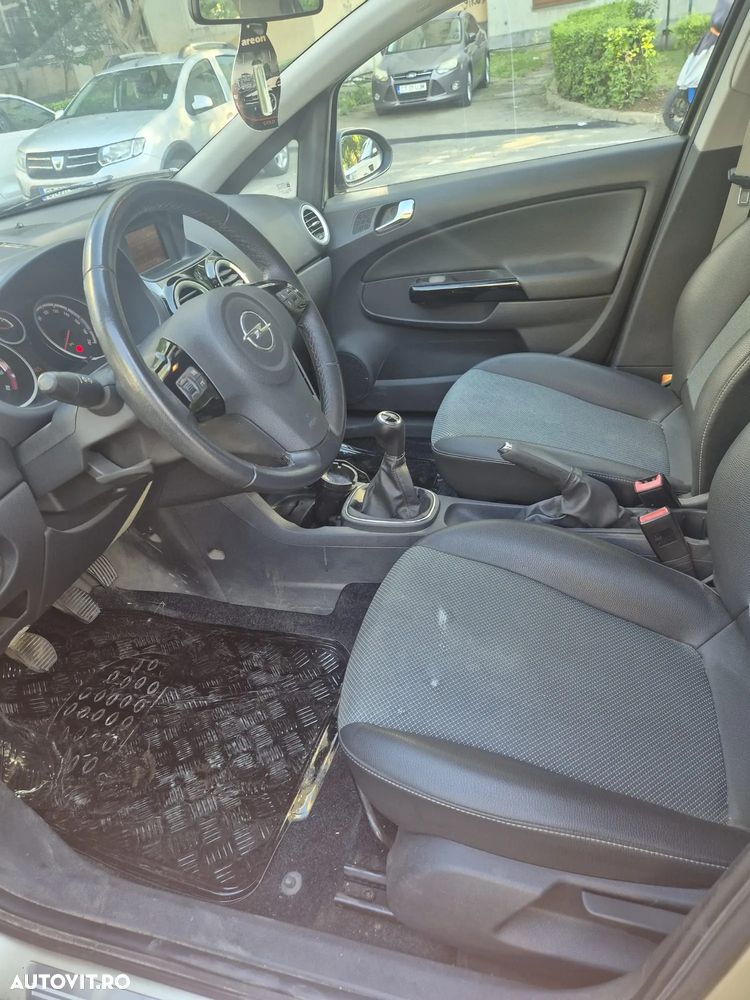 Opel Corsa - 6