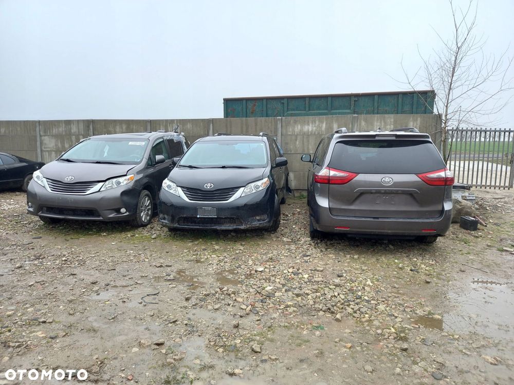 TOYOTA SIENNA fotel przód lewy skóra XLE - 8