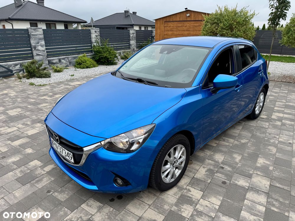 Mazda 2 - 16