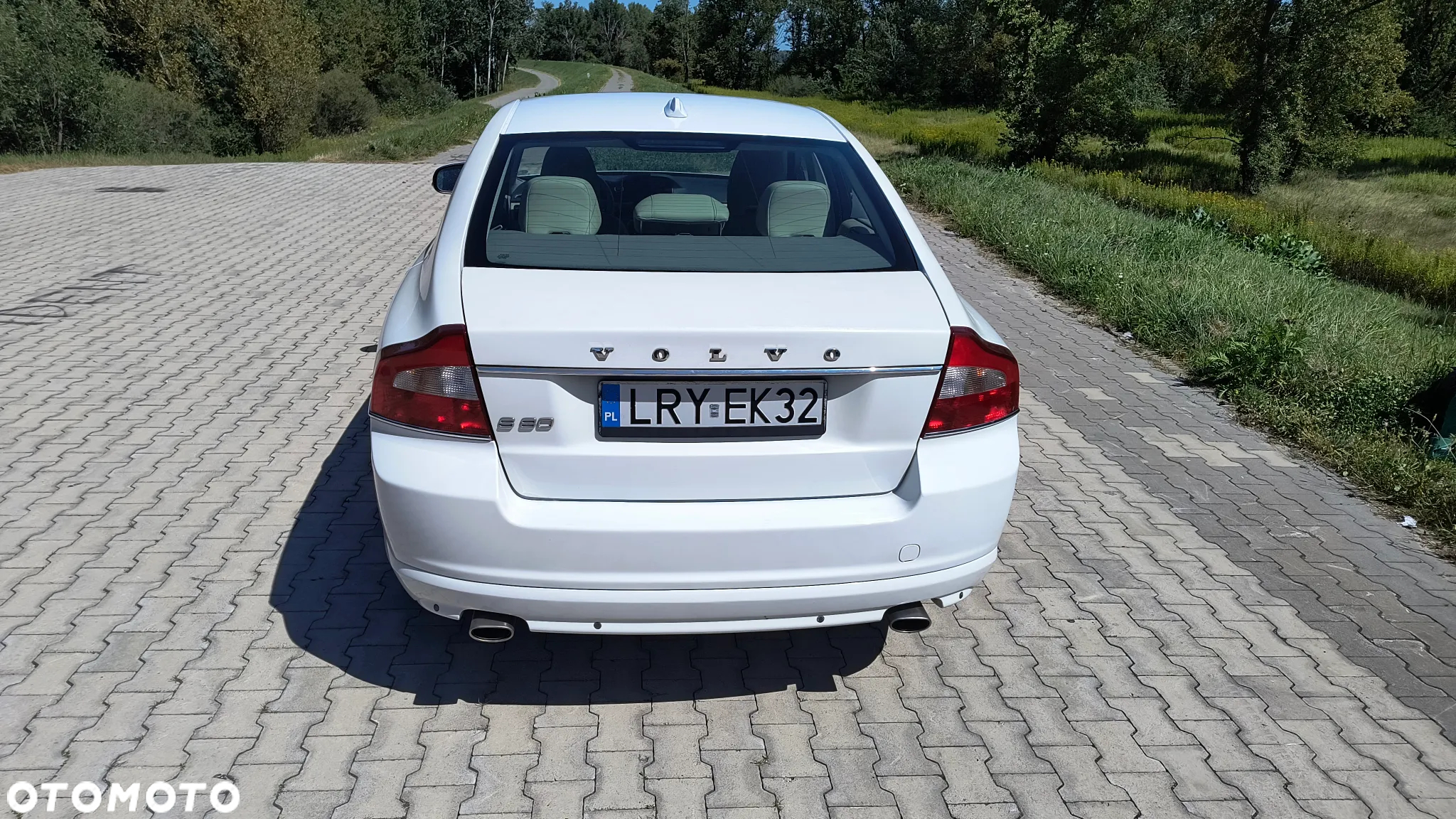 Volvo S80 3.2 Momentum - 17