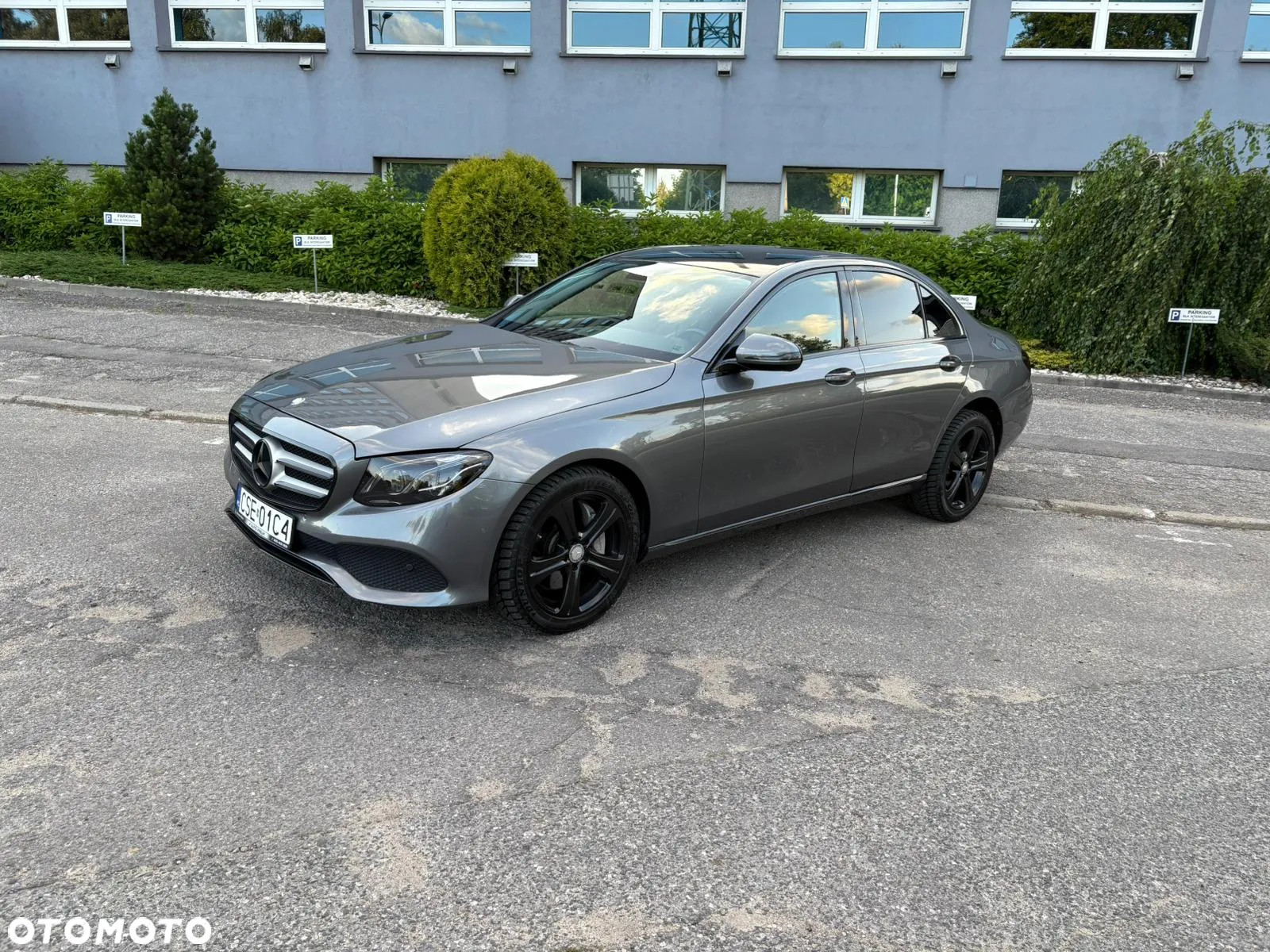 Mercedes-Benz Klasa E 220 d 9G-TRONIC - 9