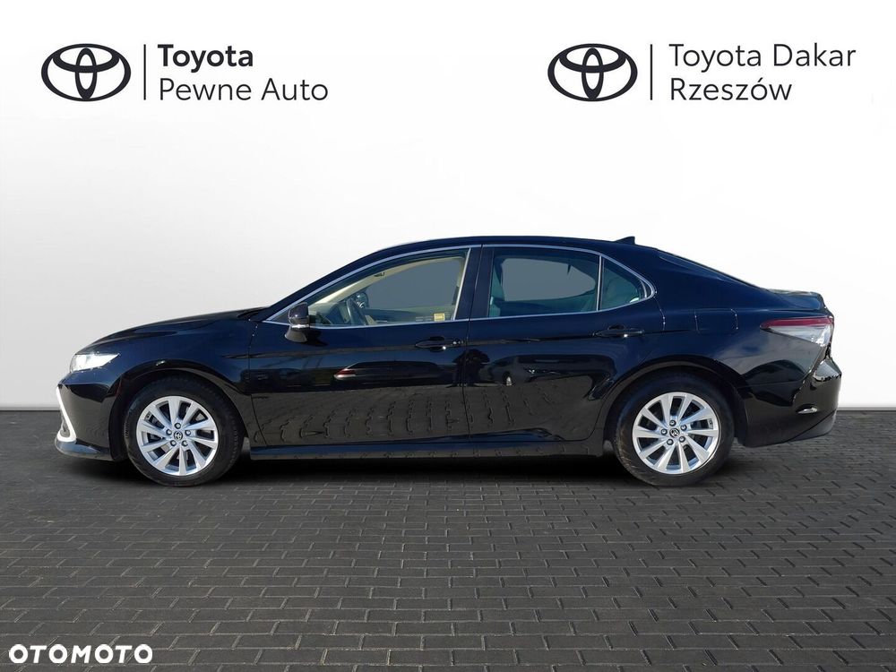 Toyota Camry 2.5 Hybrid Comfort CVT - 2