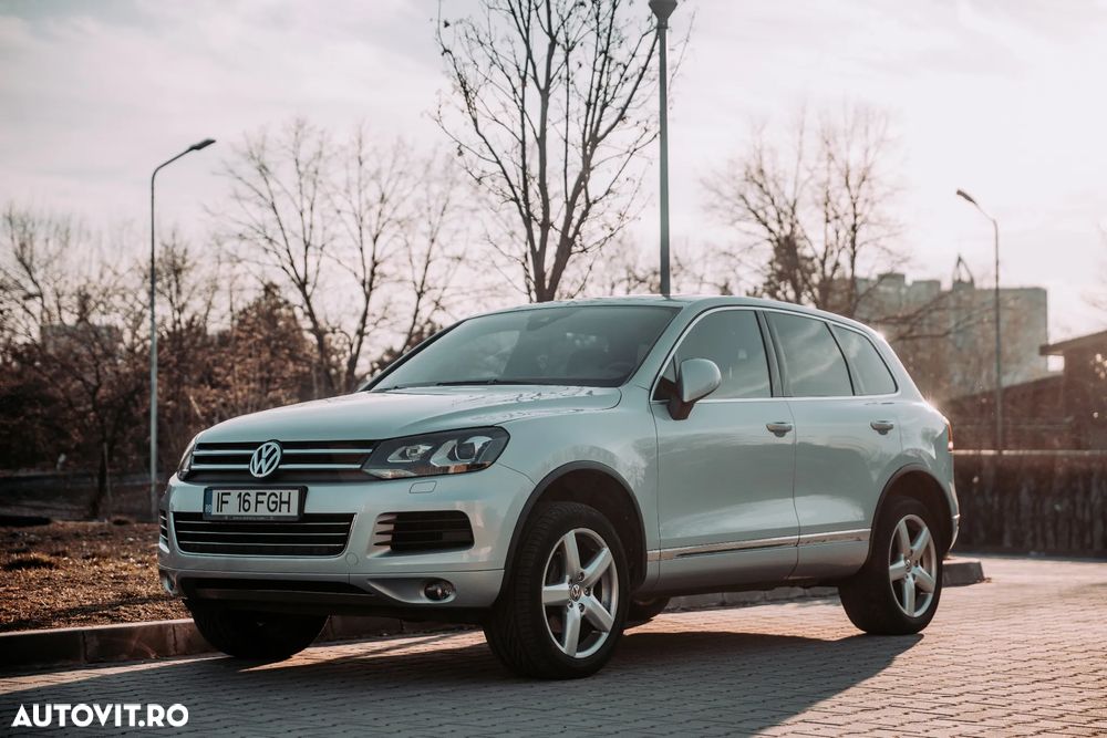 Volkswagen Touareg - 11