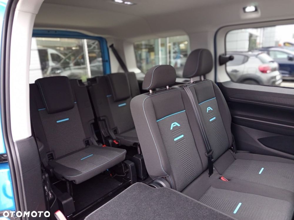 Ford Tourneo Connect Grand - 25