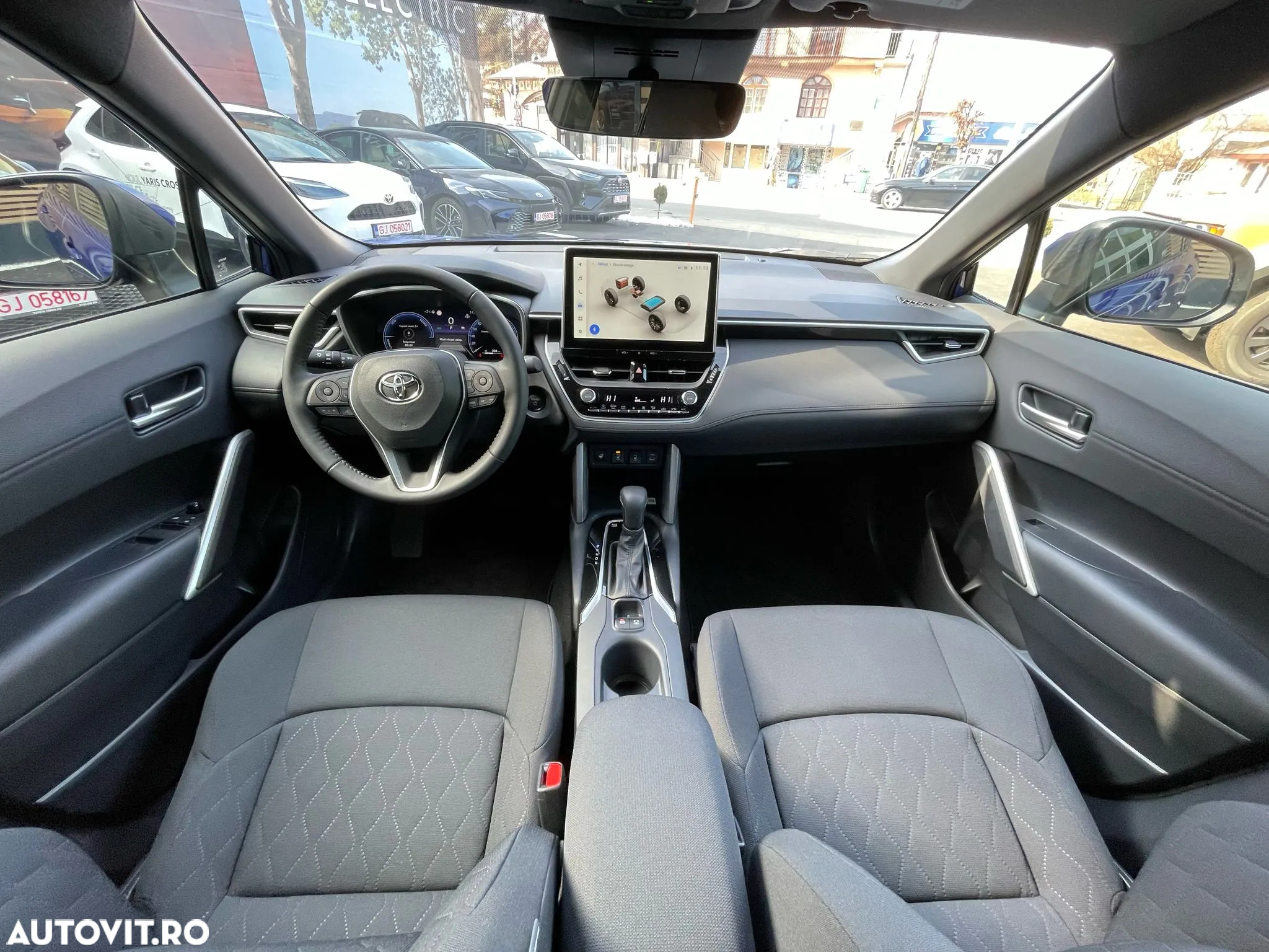 Toyota Corolla Cross - 8