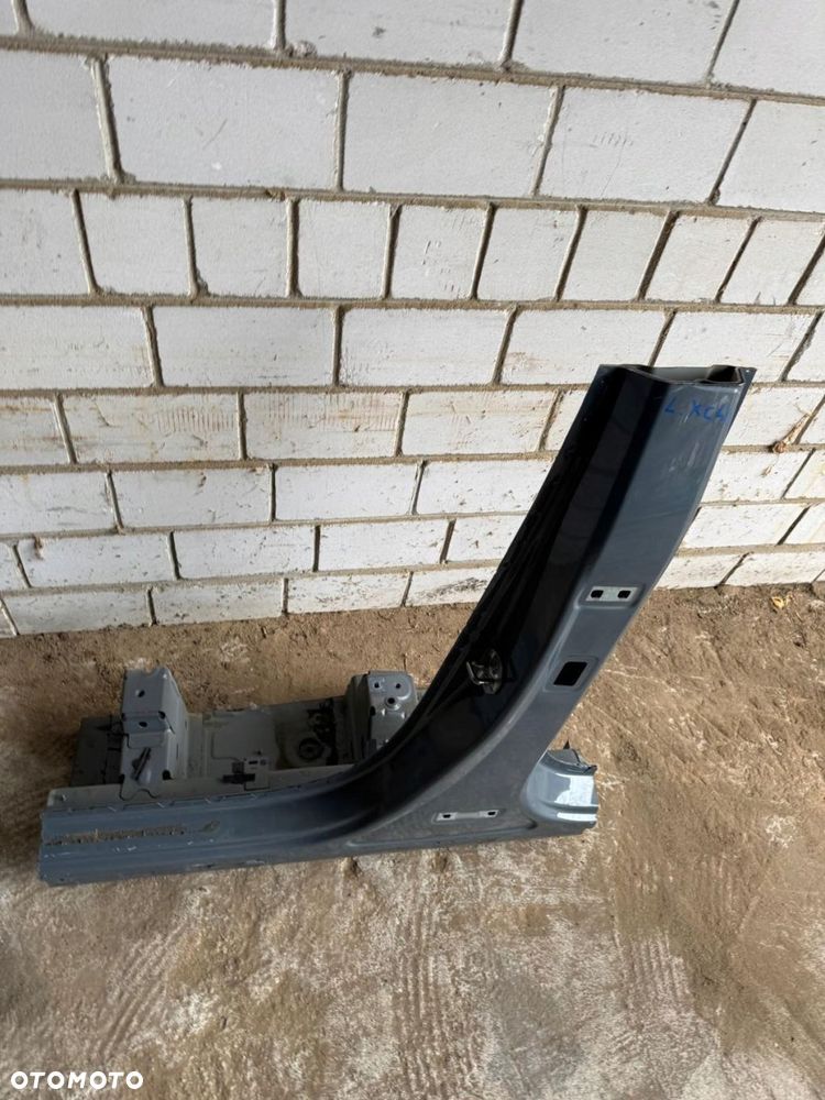 próg słupek lewy volvo xc40 2017-2024 - 2