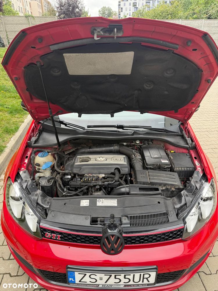Volkswagen Golf - 26