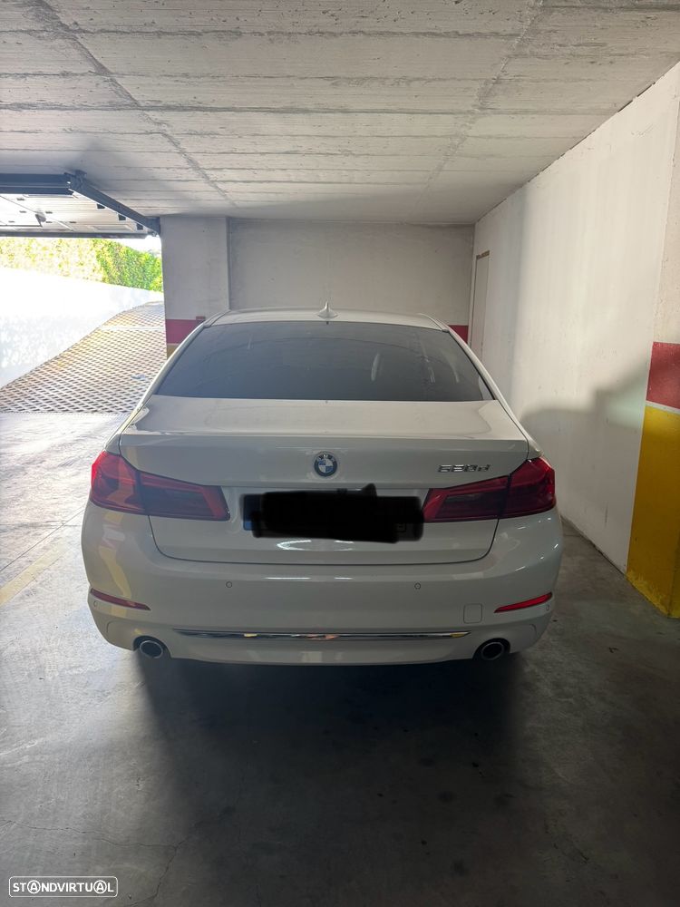 BMW 520 d Line Luxury Auto - 4
