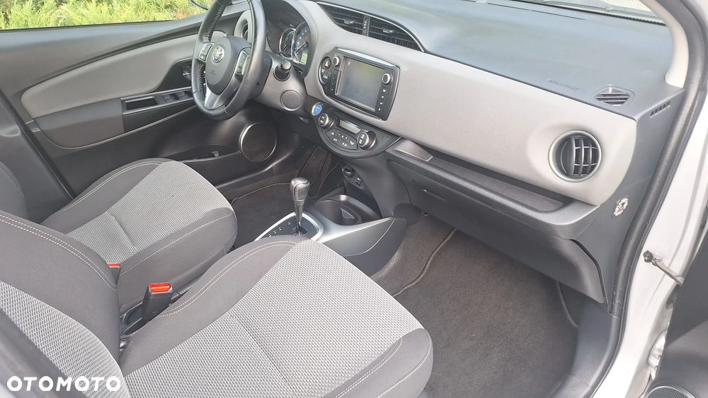 Toyota Yaris Hybrid 1.5 VVT-i Style - 16
