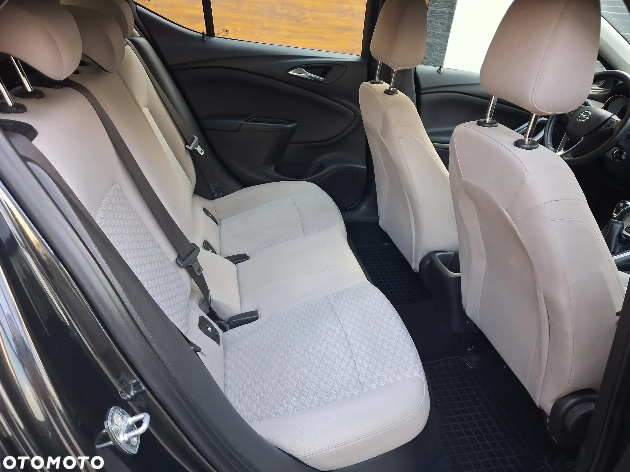 Opel Astra V 1.4 T Enjoy - 13