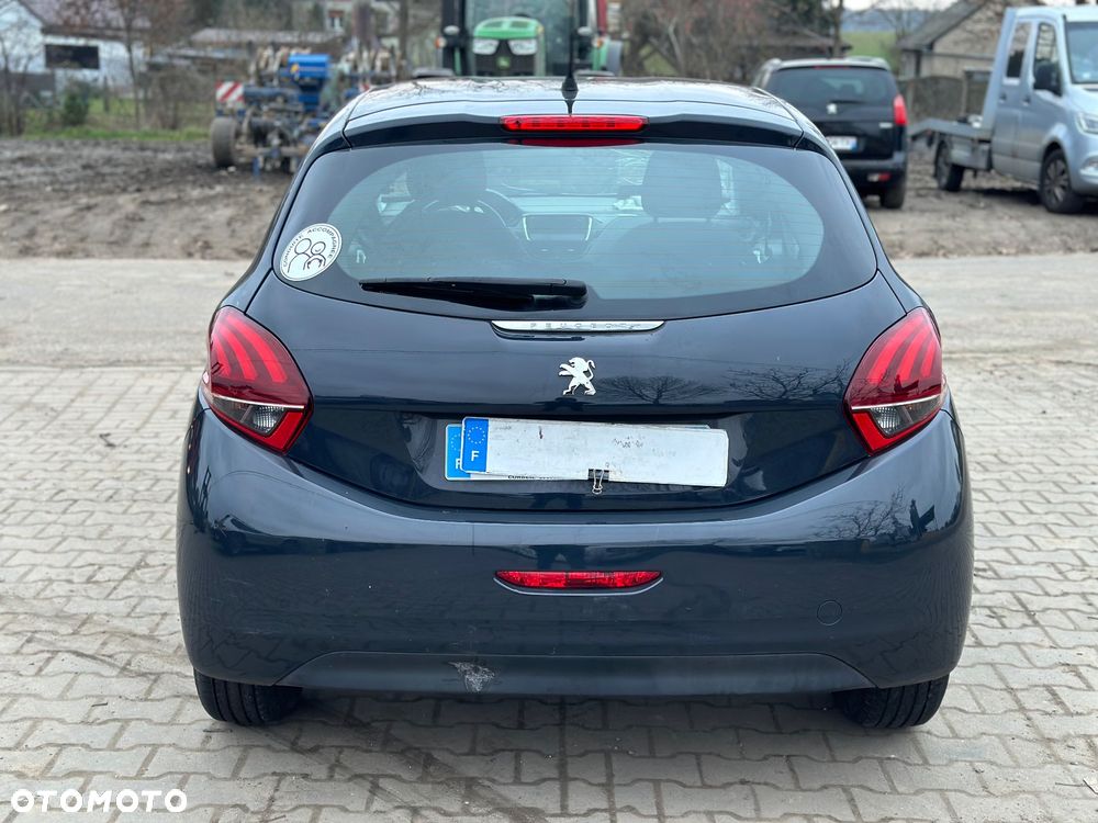 Peugeot 208 PureTech 68 Like - 6