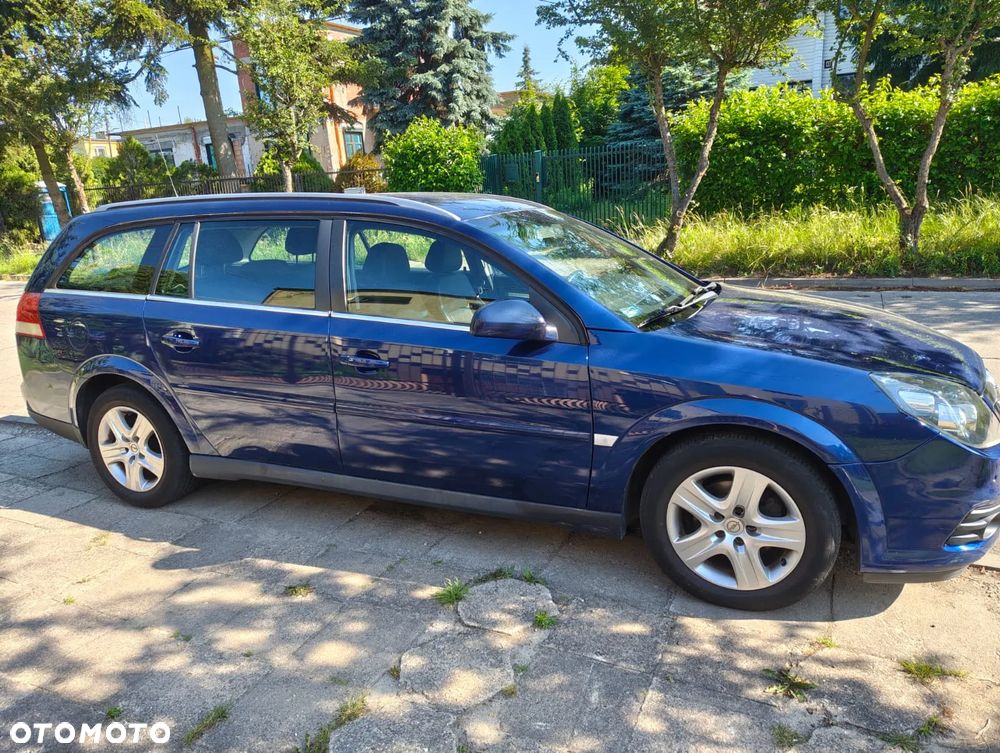 Opel Vectra 1.9 CDTI Cosmo - 3