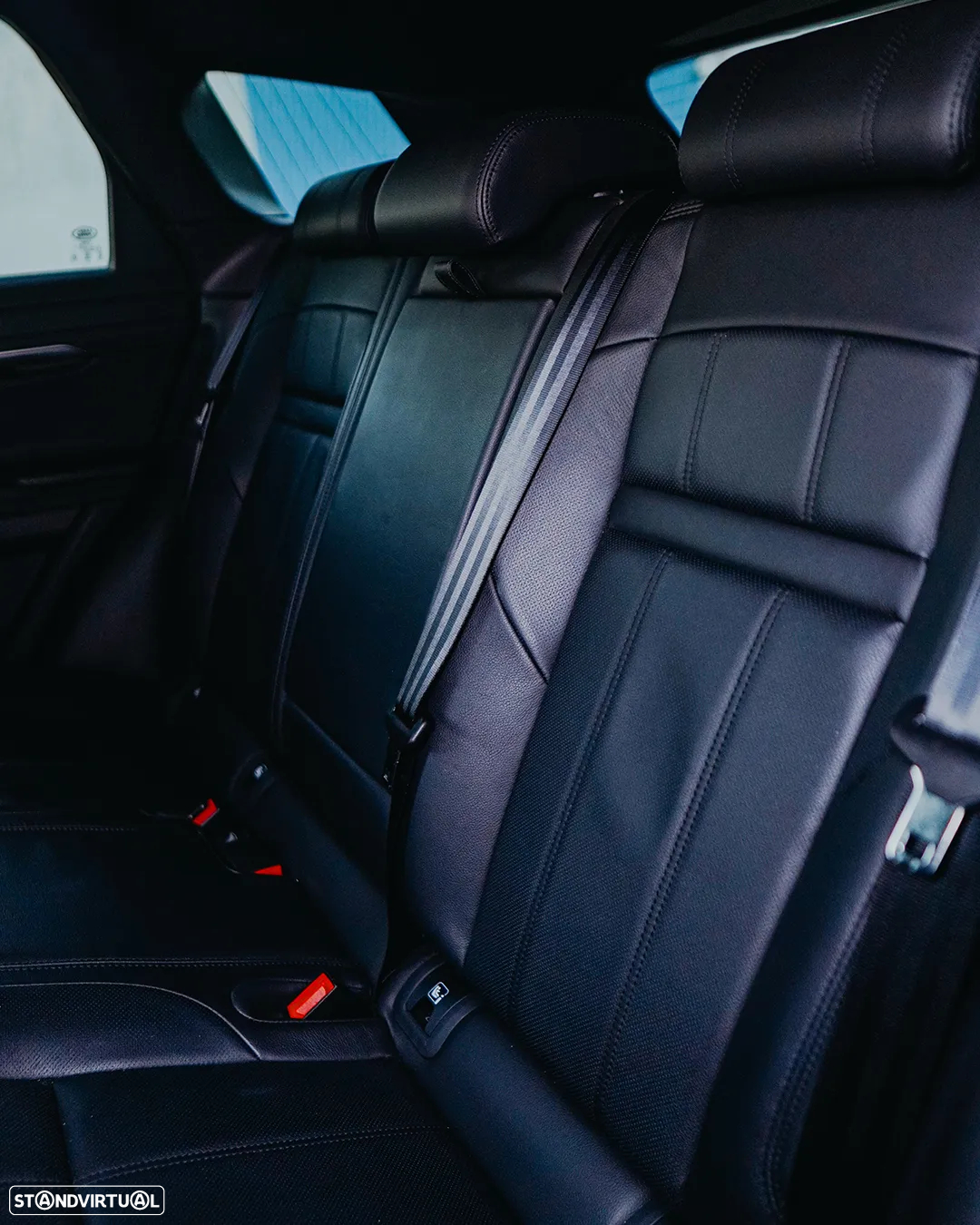 Land Rover Range Rover Evoque - 17