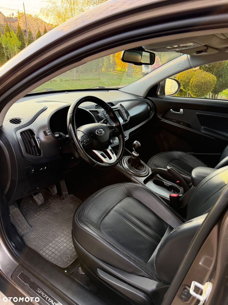 Kia Sportage ver-1-7-crdi-2wd-vision - 8