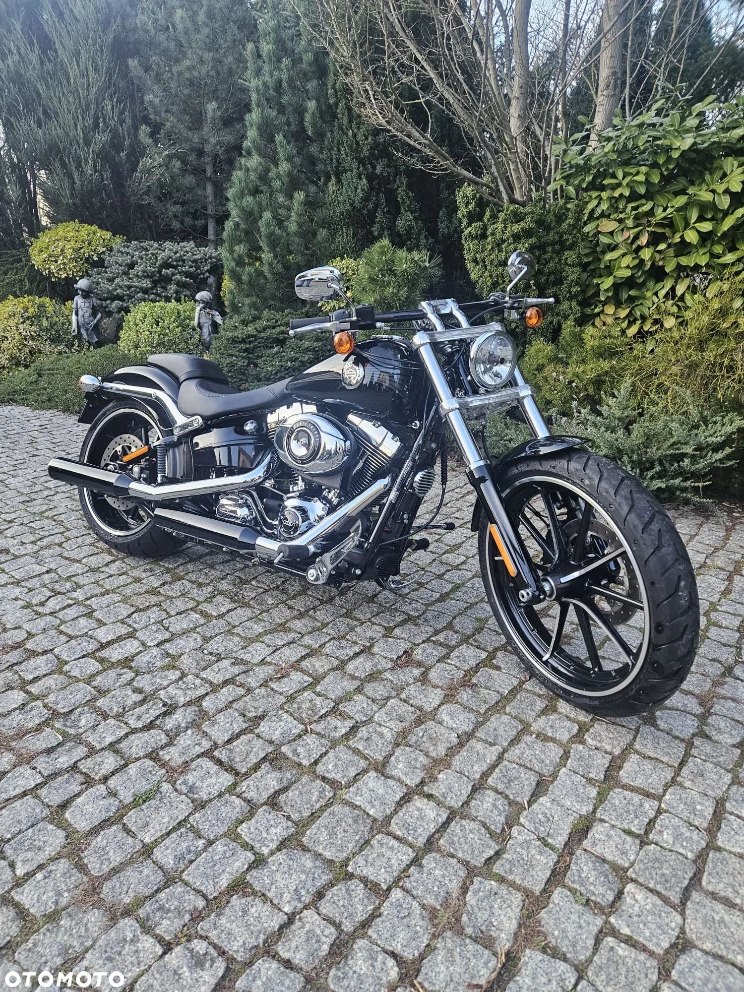 Harley-Davidson FXSB Breakout - 1