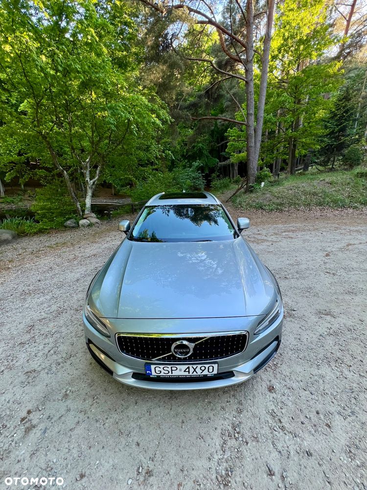 Volvo V90 Cross Country D5 AWD - 32