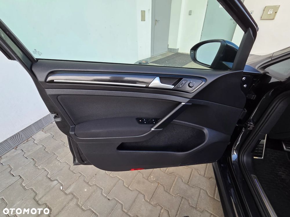 Volkswagen Golf 2.0 TDI BMT GTD - 29