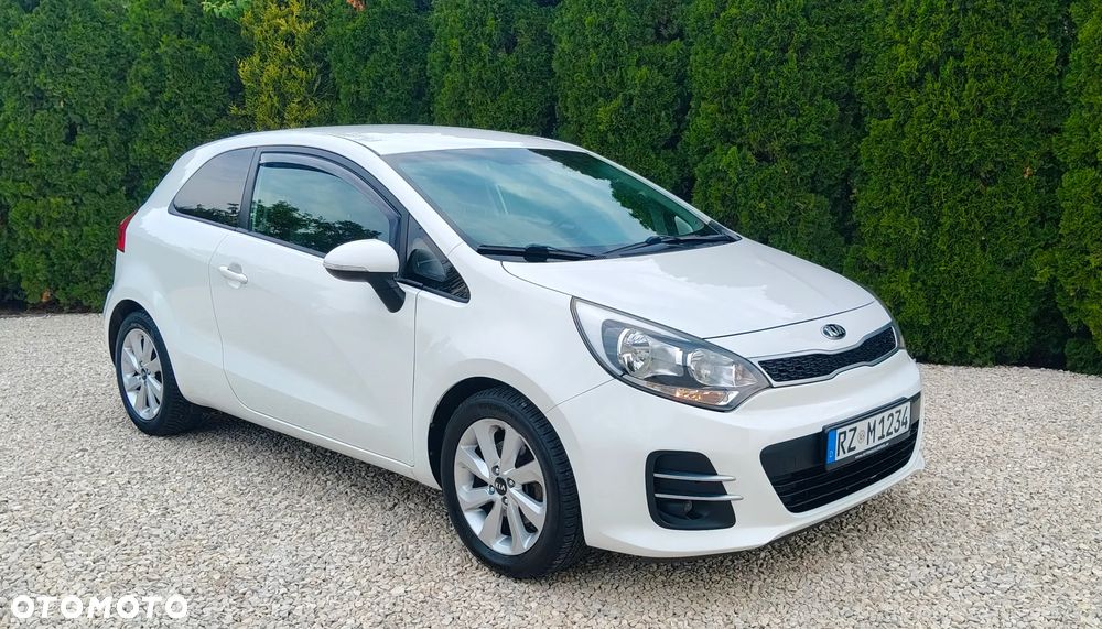 Kia Rio 1.4 Dream Team Edition - 1
