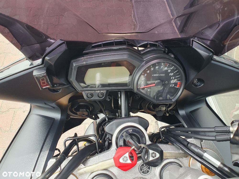 Yamaha FZ - 25