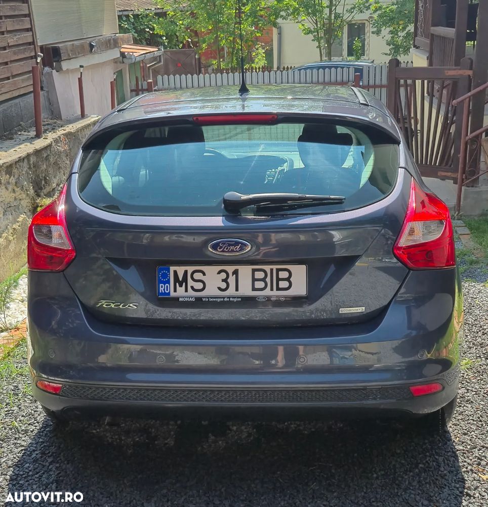 Ford Focus 1.0 EcoBoost Titanium - 3
