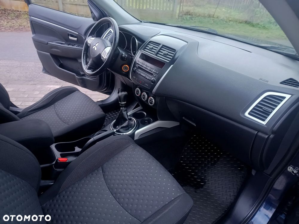 Mitsubishi ASX 1.8 DI-D 2WD Inform - 11