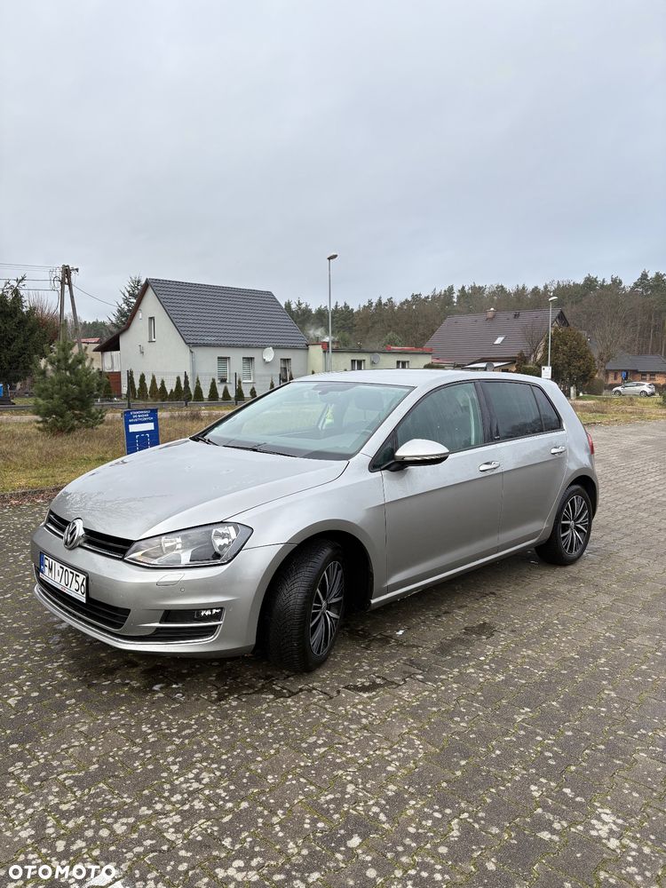 Volkswagen Golf 1.4 TSI BMT Comfortline - 1
