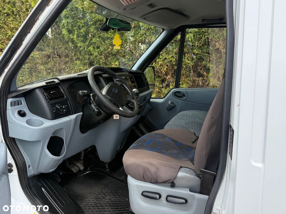 Ford Transit - 7