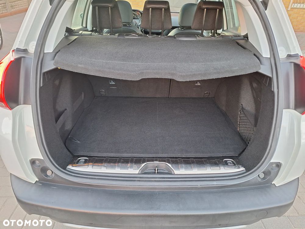 Peugeot 2008 BlueHDi FAP 120 STOP & START Crossway - 28
