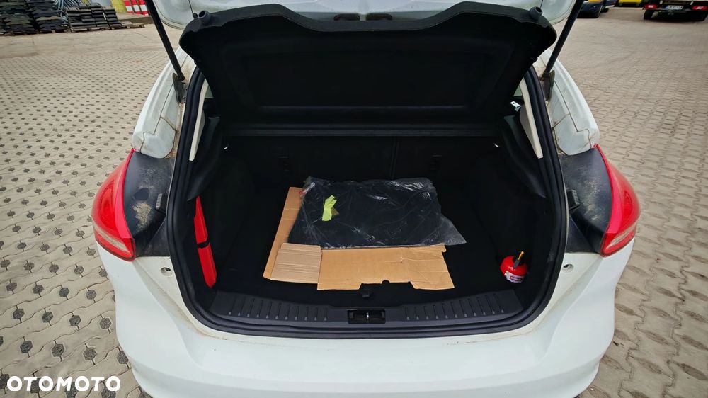 Ford Focus 1.5 TDCi SYNC Edition - 7