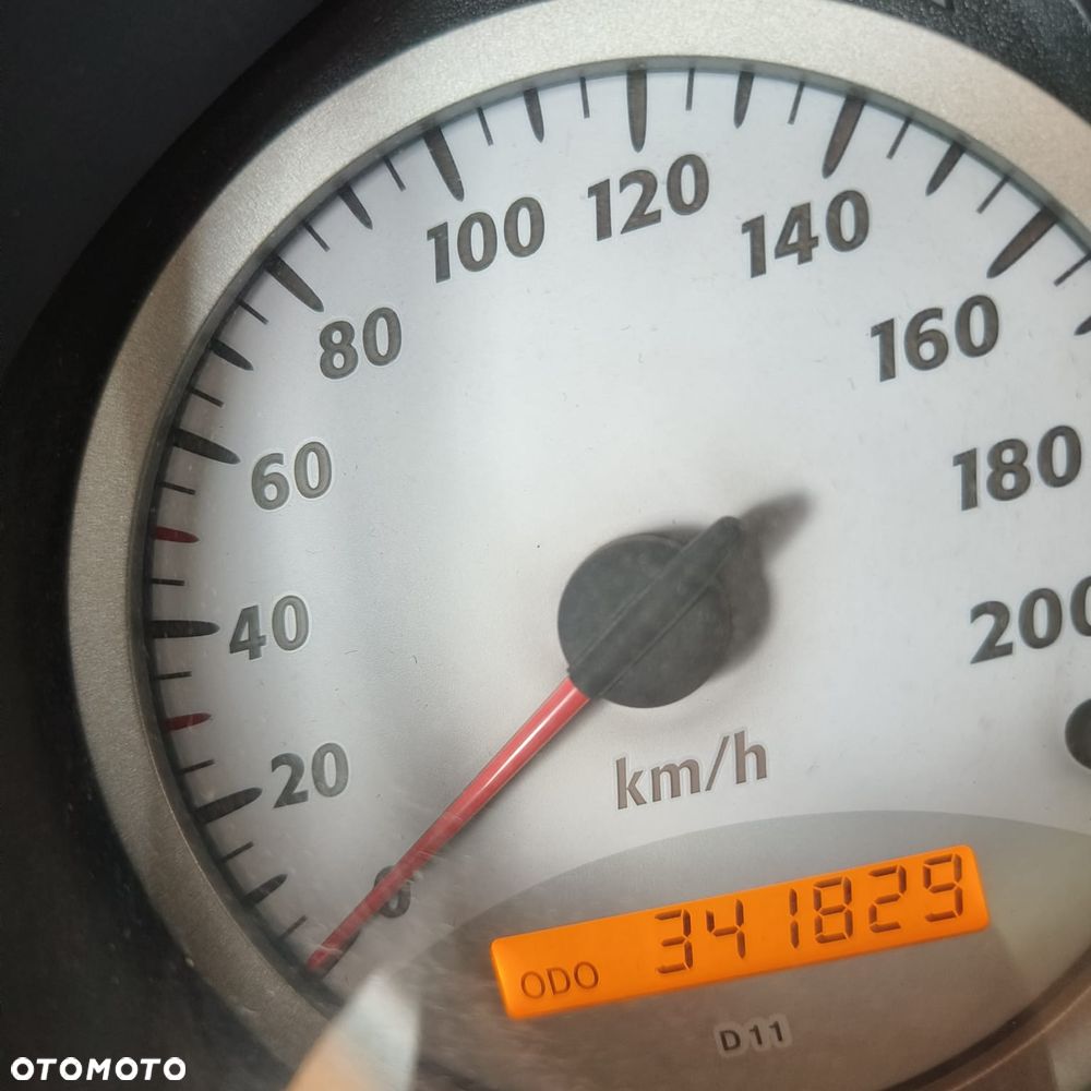 Toyota RAV4 2.0 D-4D 4x4 - 5