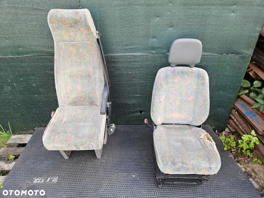 Fotele Fotel Siedzenie Kanapa Podlokietnik Oparcie Welur VW Passat B5 Przed Lift 1997r Komplet - 1