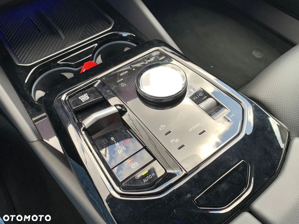 BMW Seria 5 520d mHEV M Sport - 15