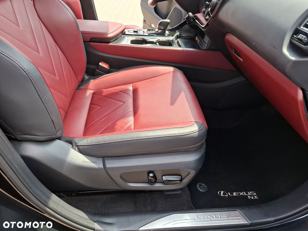 Lexus NX 350h Omotenashi AWD - 22