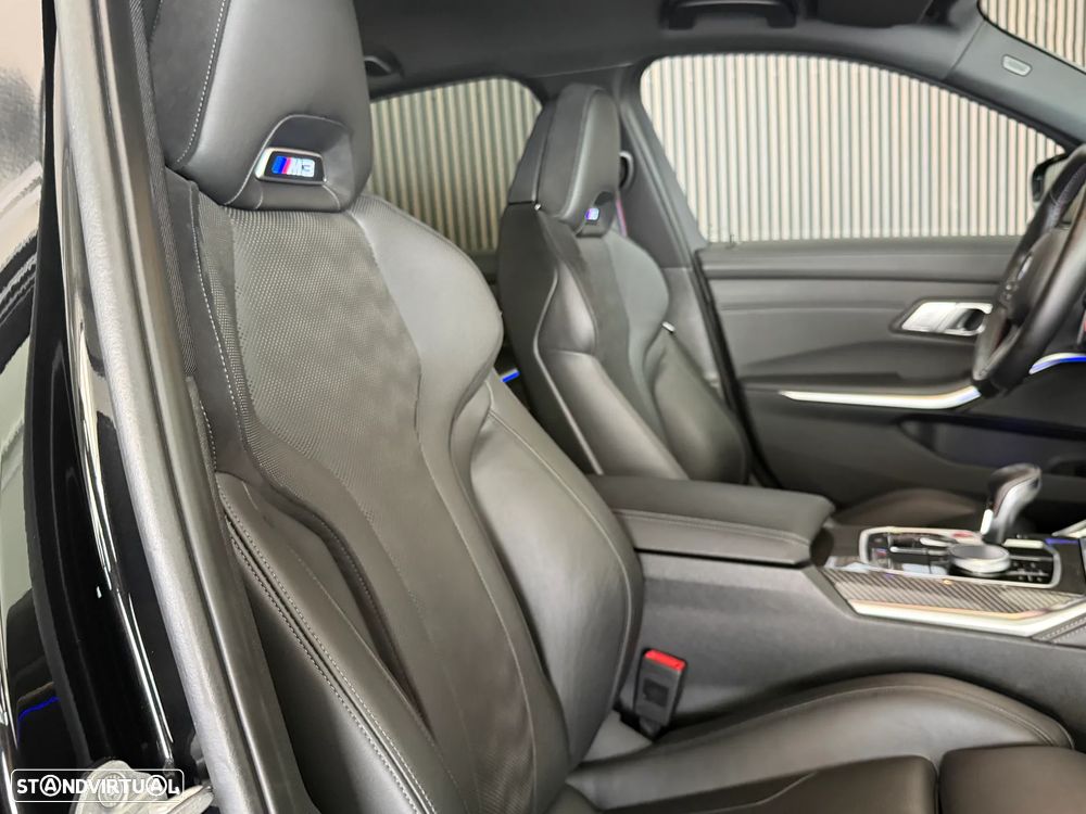 BMW M3 Competition - 34