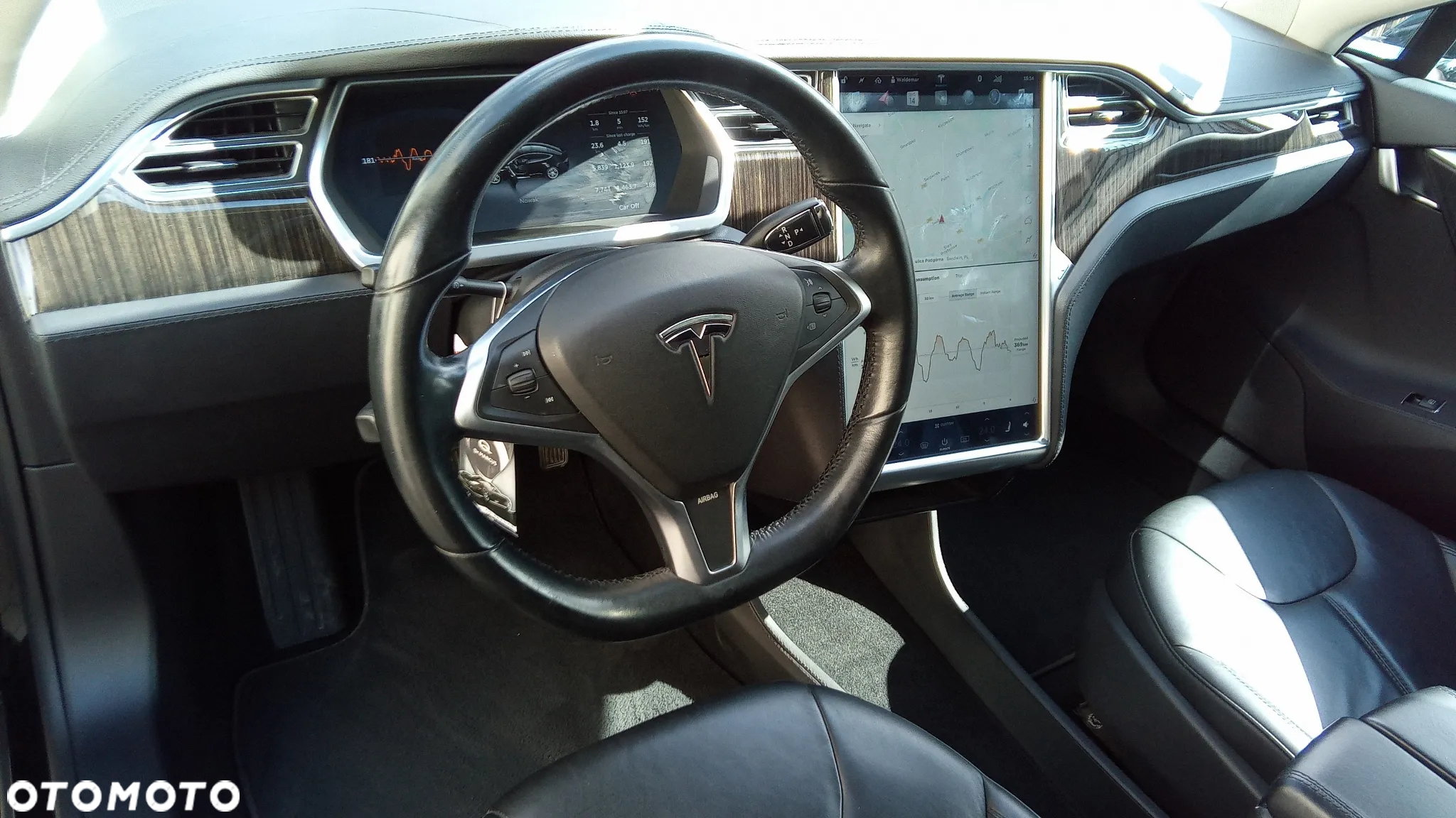 Tesla Model S Standard - 23