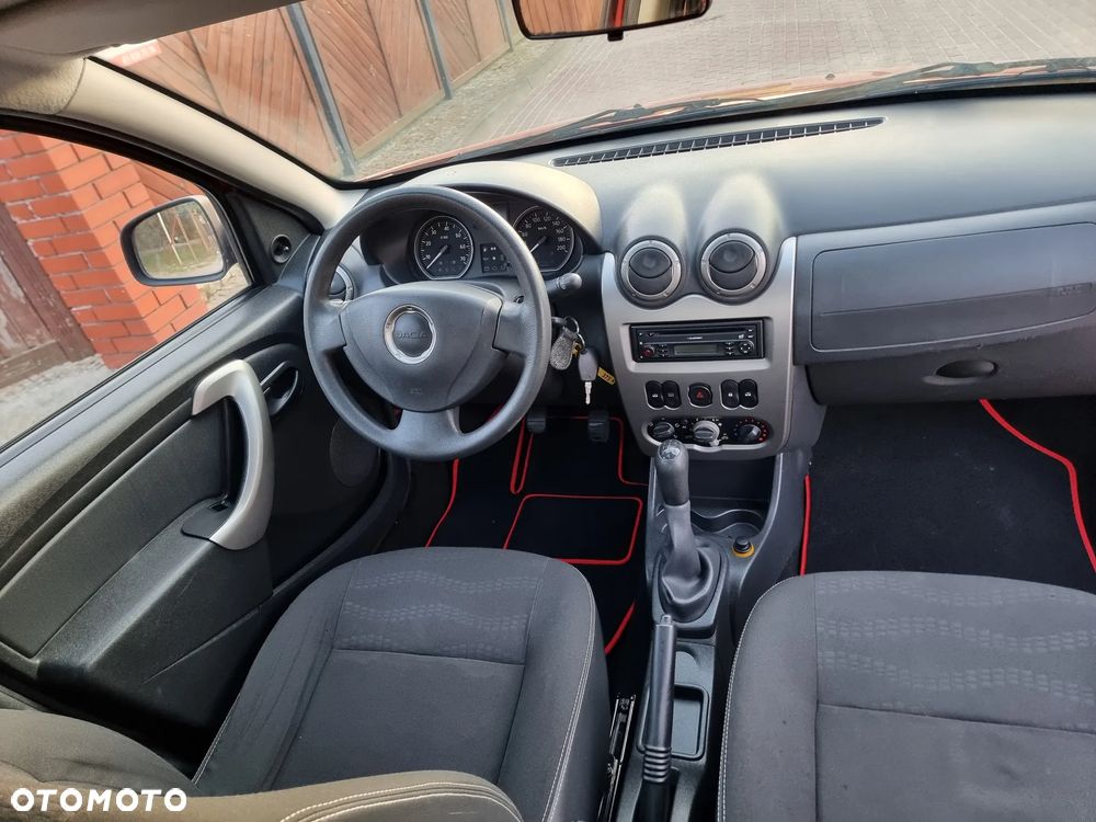 Dacia Sandero Stepway 1.6 - 7