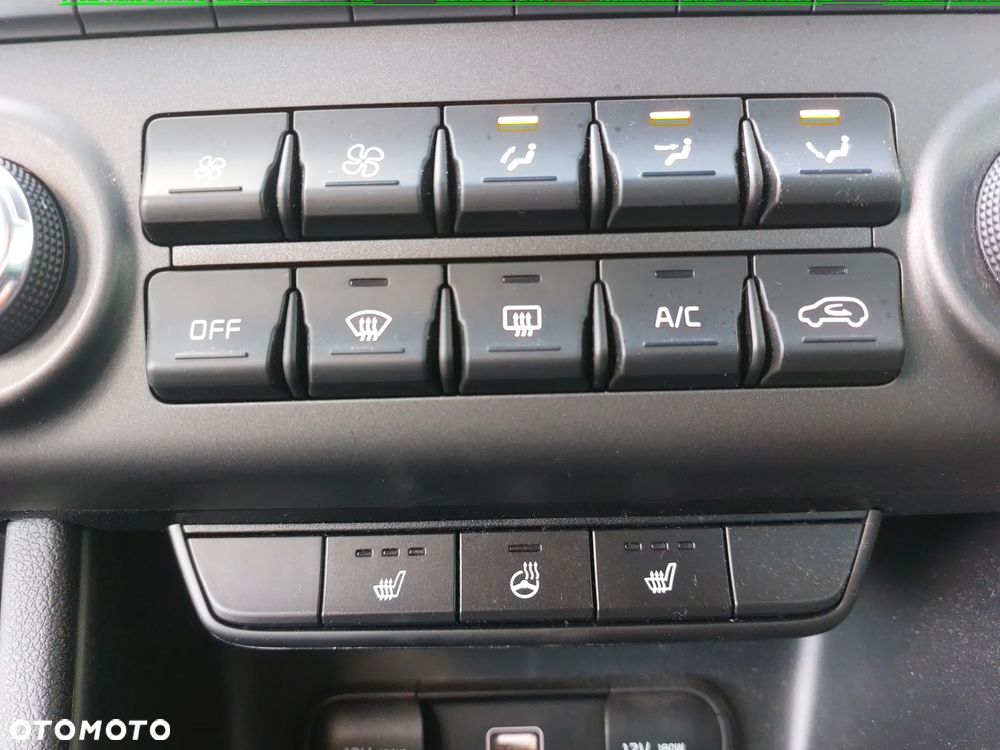 Kia Sportage 1.6 T-GDI 2WD DCT SPIRIT - 17