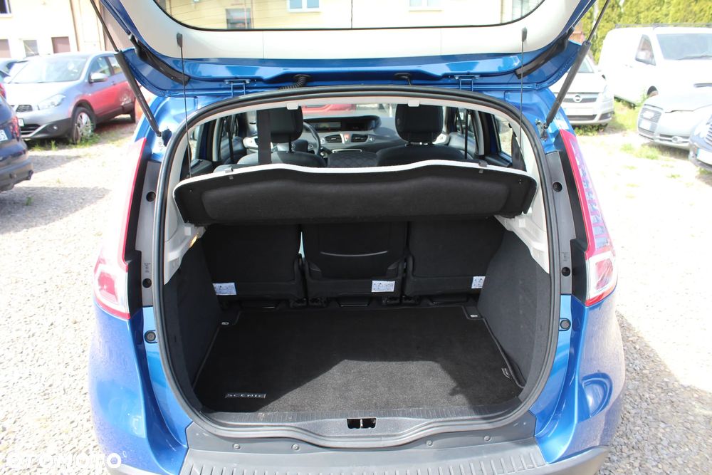 Renault Scenic dCi 110 Expression - 29