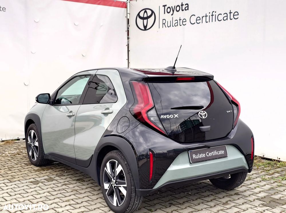 Toyota Aygo X 1.5l HEV 116CP Dynamic - 8