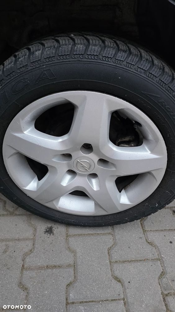 Opel Astra 1.7 CDTI DPF Color Edition - 22