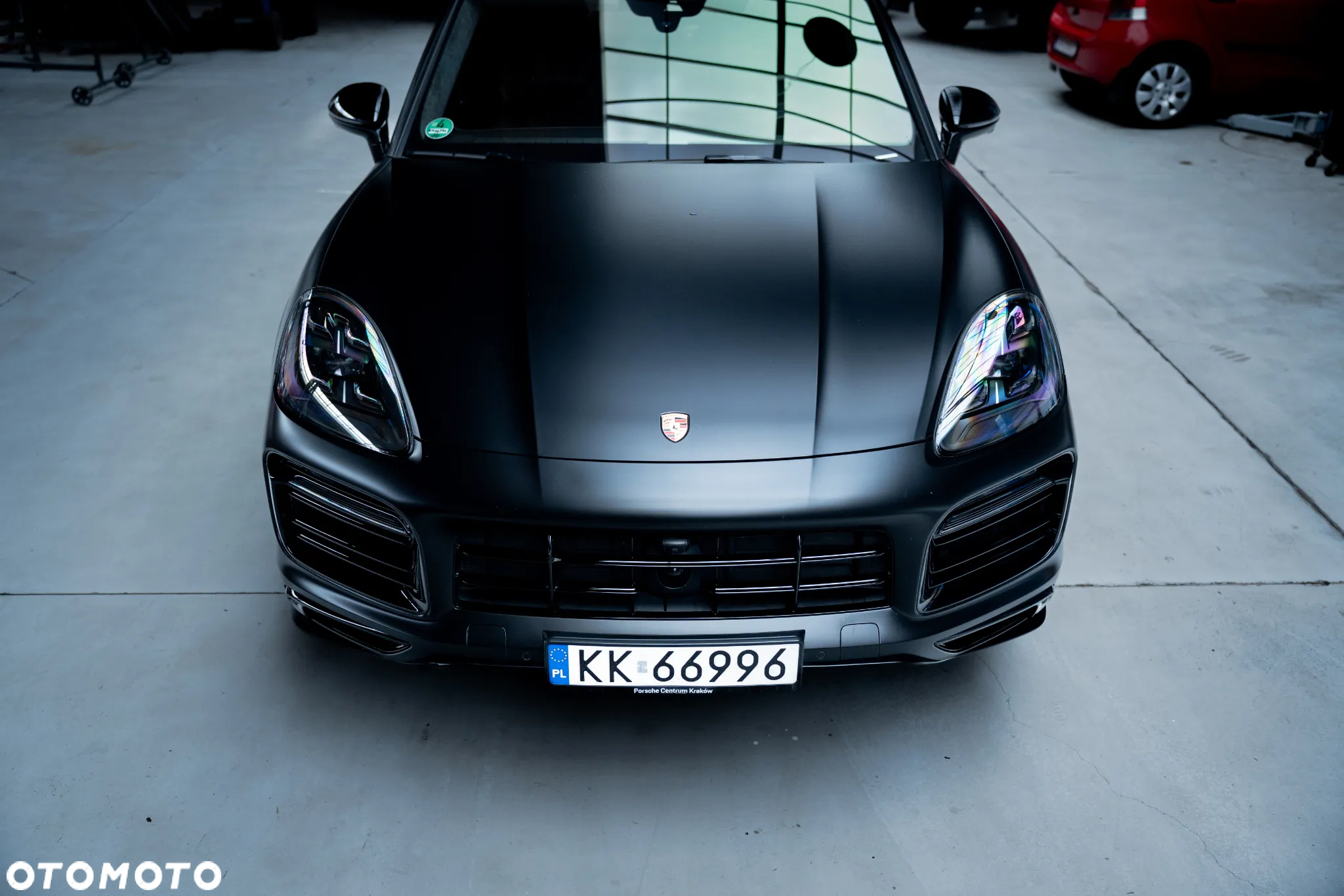 Porsche Cayenne Coupe GTS - 9