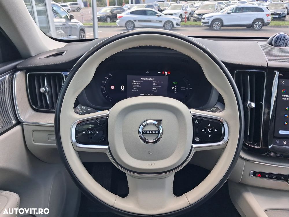 Volvo XC 60 T8 AWD AT PHEV Ultra Bright - 15