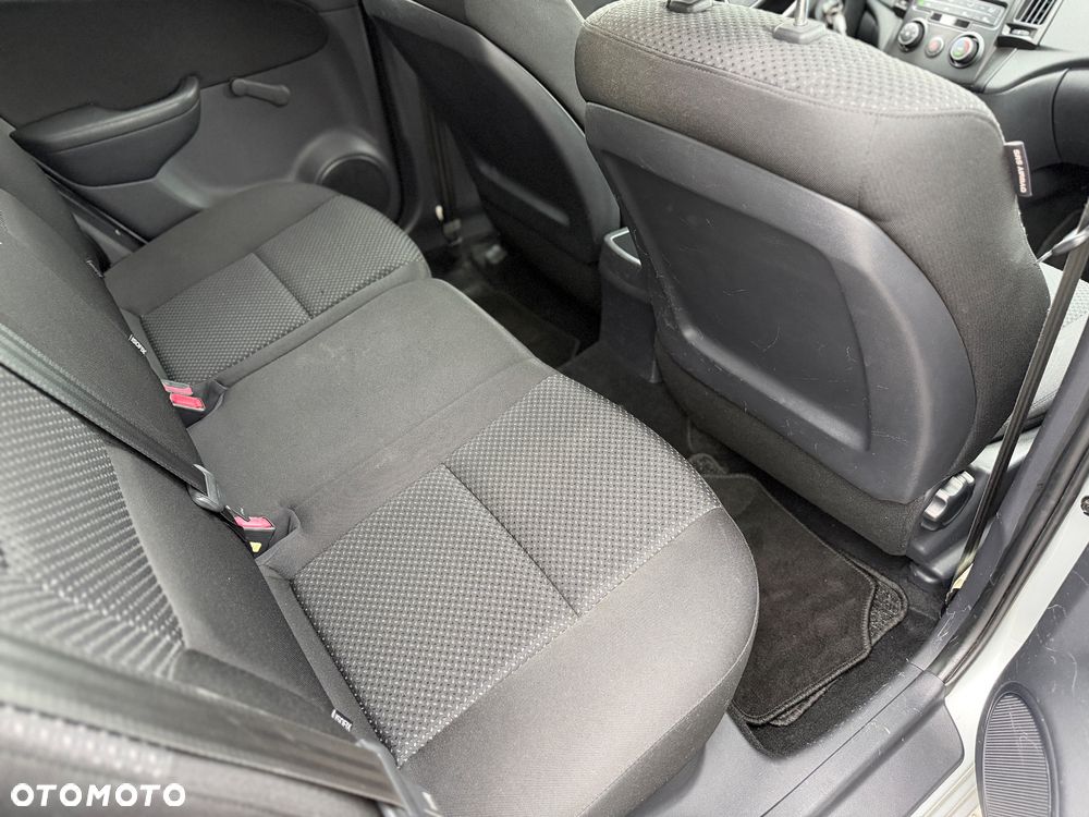 Hyundai i30 1.4 Edition Plus - 21